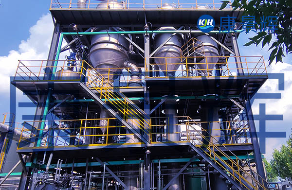 每小時10噸的橡膠助劑高鹽廢水三效蒸發器